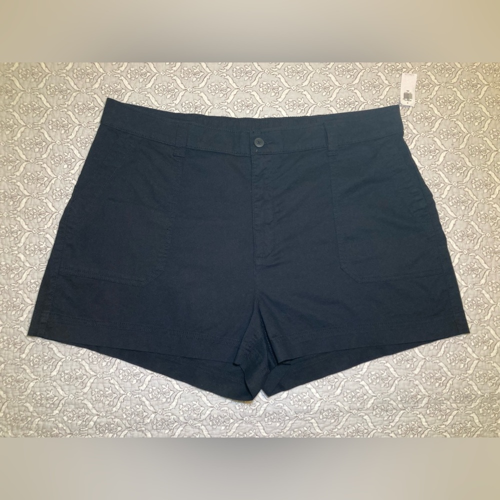 Old Navy Chino Shorts XXL